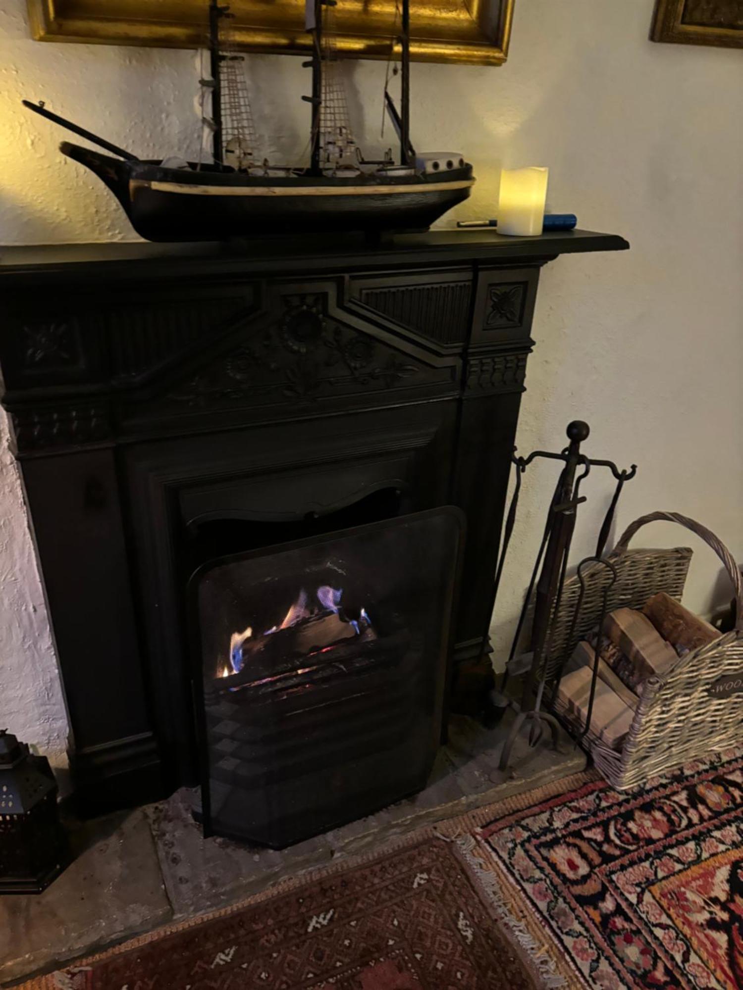 Holiday home Anglesey Traditional 2 Bed Stone With Ev